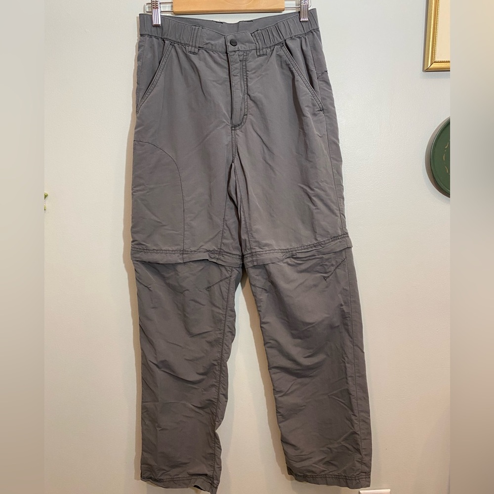 Mens Koppen nylon convertible pants size small. Great for hiking and camping 🏕️